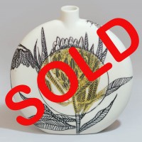 PROTEA FLOWER BOTTLE PROTEA FLOWER BOTTLE